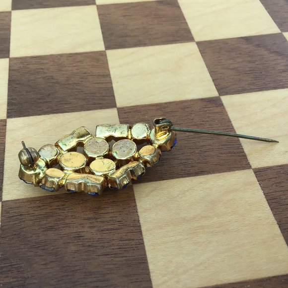 Dazzling Blue Vintage Brooch Pin - Picture 6 of 9